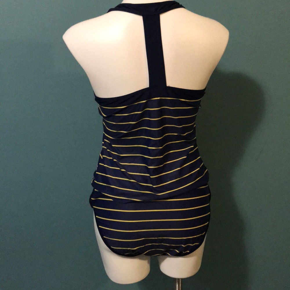 Two Piece Tankini - Picture 6 of 7